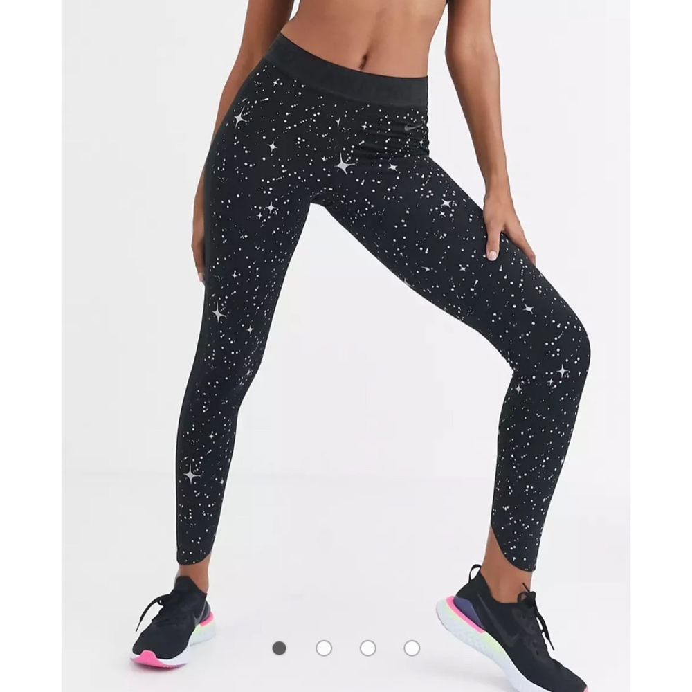 Nike Starry Print Leggings
